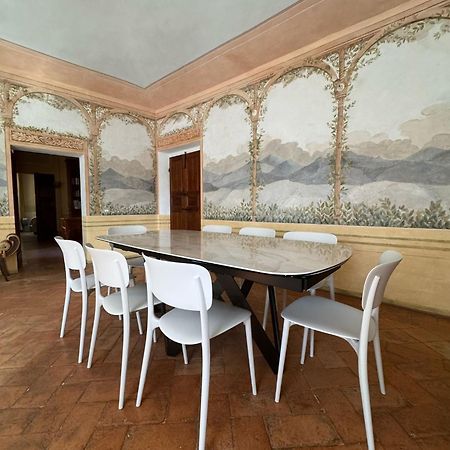 Urbino Apartments - Palazzo Paltroni Studio Eksteriør billede
