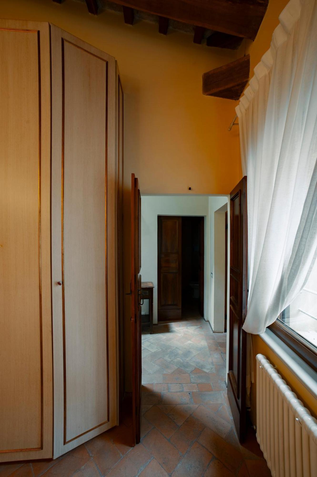 Urbino Apartments - Palazzo Paltroni Studio Eksteriør billede